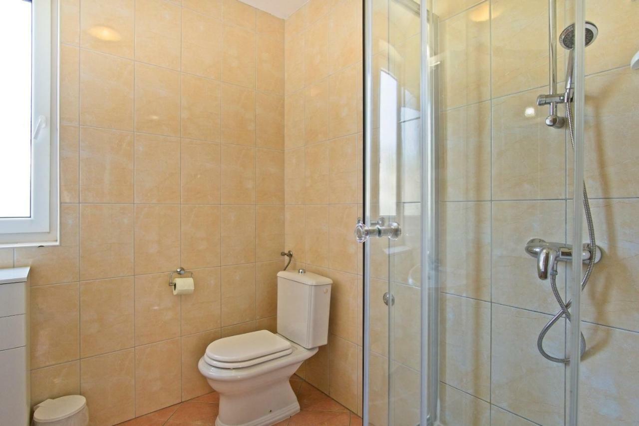 Apartment Chiara Martinscica Exterior foto